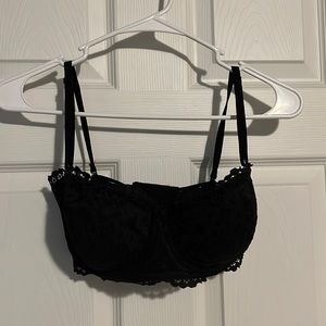 Victoria’s Secret bra.  Size 32 DDD